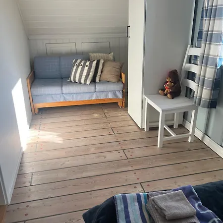 Loft By Water Lake, Central, 5 Min From E6 公寓