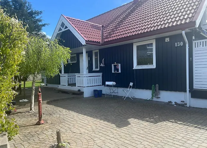 Loft By Water Lake, Central, 5 Min From E6