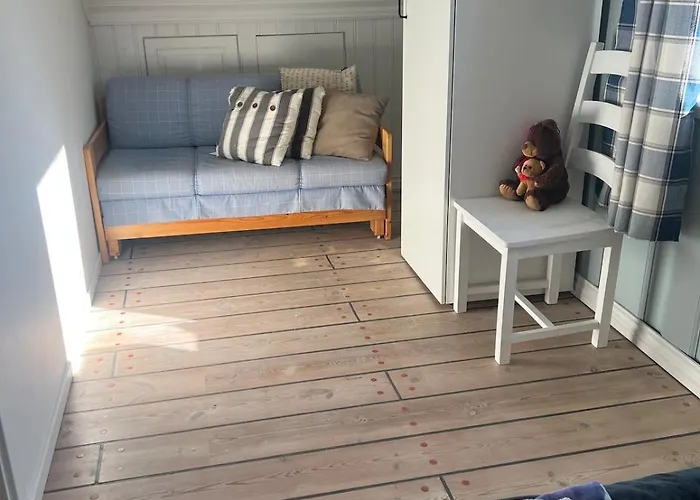 Loft By Water Lake, Central, 5 Min From E6 Apartmán